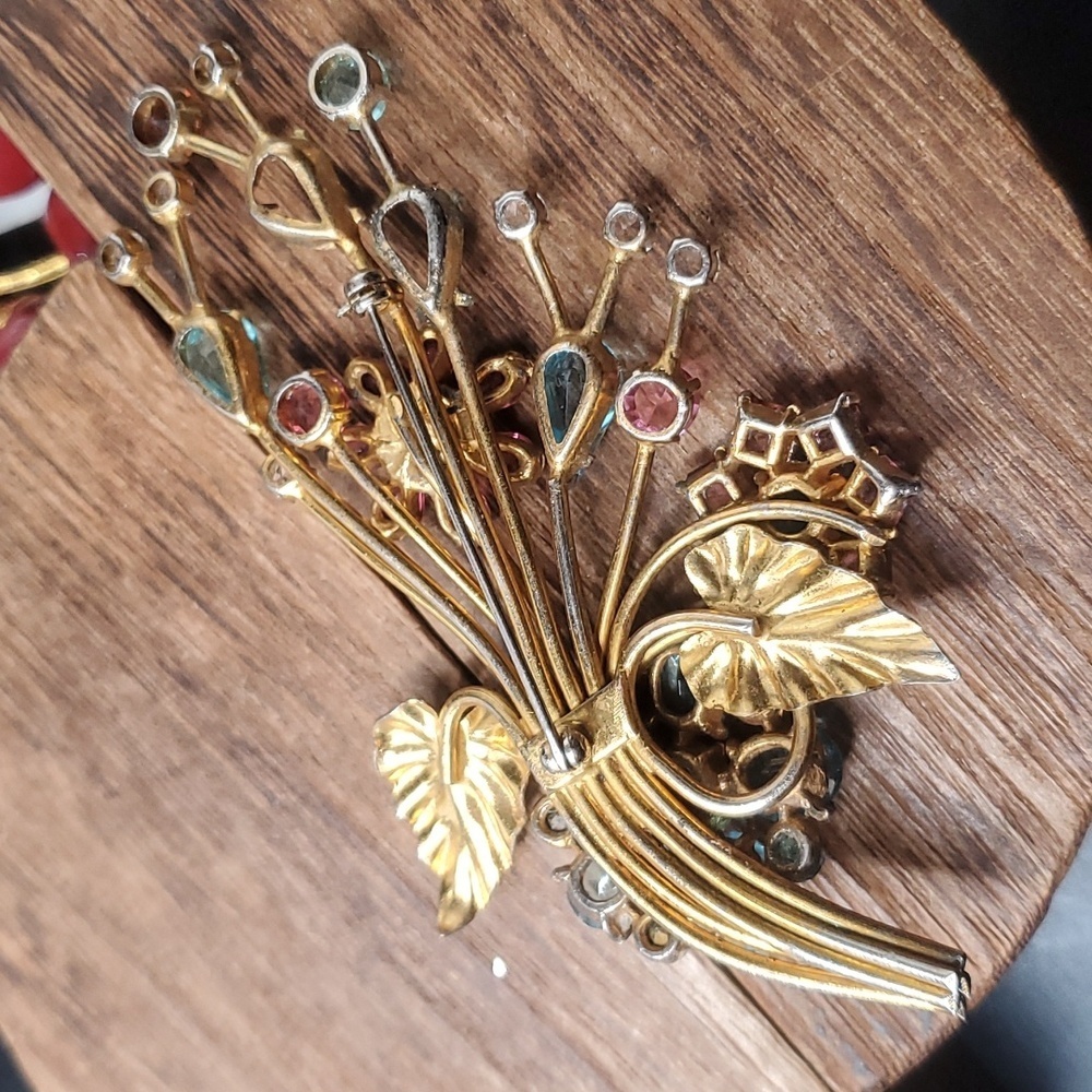 B807 stunning 1920s antique flower bouquet brooch large WOW! - Picture 7 of 7